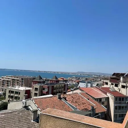 Apartment St Vlas Paradise Bylmg